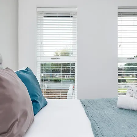 Apartment Pluxa Blue Sapphire Luxury Free Parking Free Wifi - Walk Everywhere, Travel, Biz, Leisure Birmingham